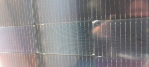 Gros plan sur un panneau photovoltaïque