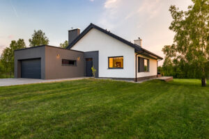 extension maçonnée accolée à une maison individuelle