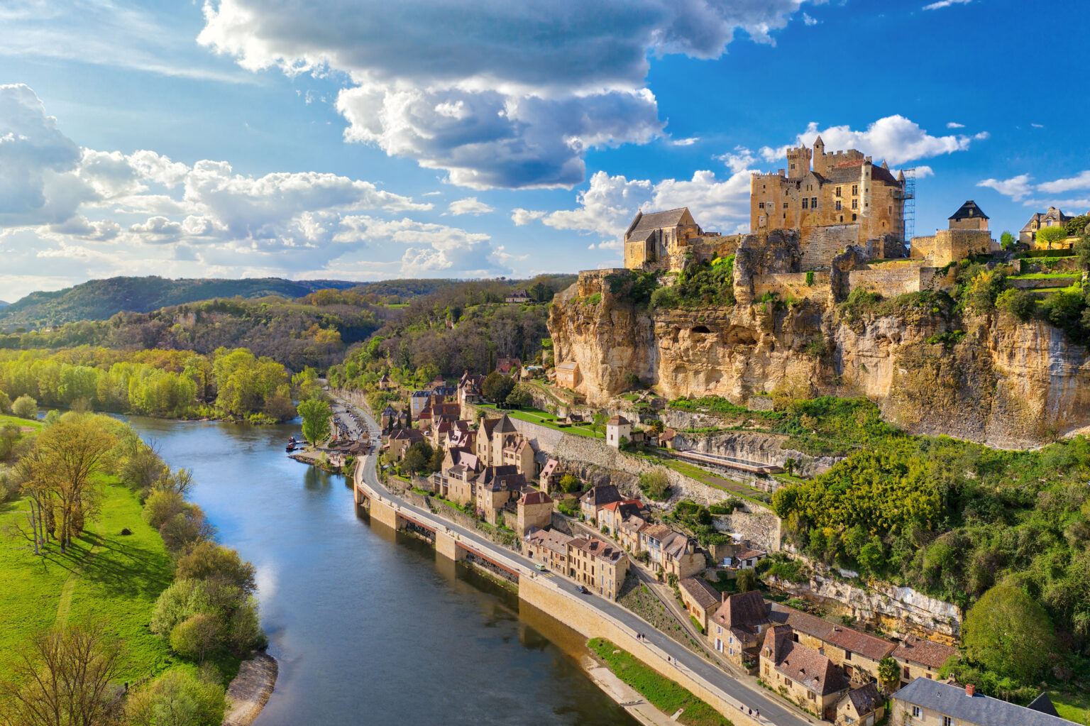 Photo du village de Beynac, en Dordogne